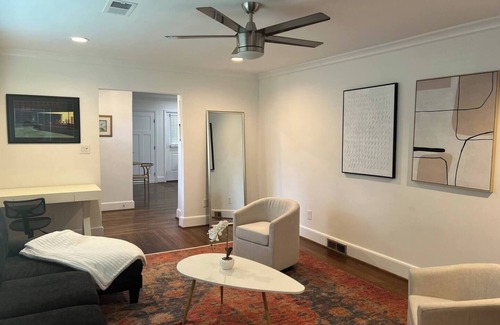Wendover - Sedgewood House | Charming 2-bedroom 3-bath house in Cotswold
