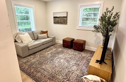 Roswell Apartment | Charming 2-bedroom apartment in downtown Roswell