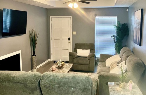 Baker Apartment | Charming 2-bedroom apartment in Baker with AC, WiFi