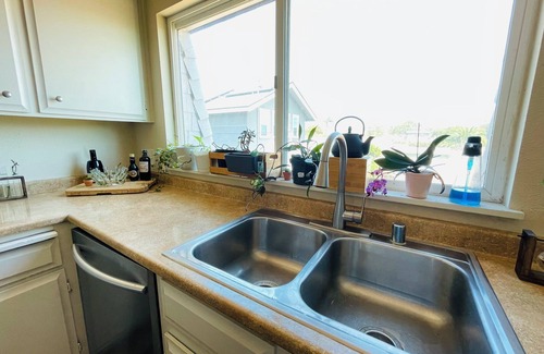 Kensington Condo | Charming 2-bedroom condo in lovely San Diego