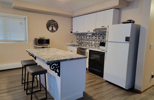 Fairbanks Apartment | Charming 2-bedroom duplex apartment with WiFi in Fairbanks