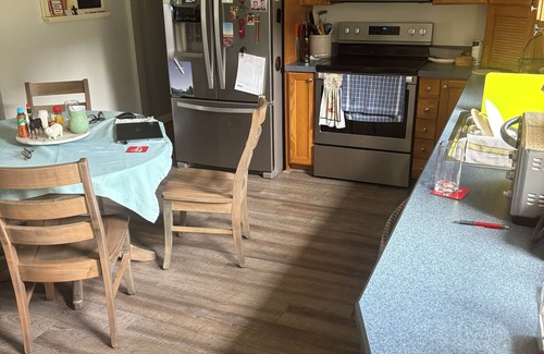Lancaster House | Charming 2-bedroom house in fabulous Lancaster with AC