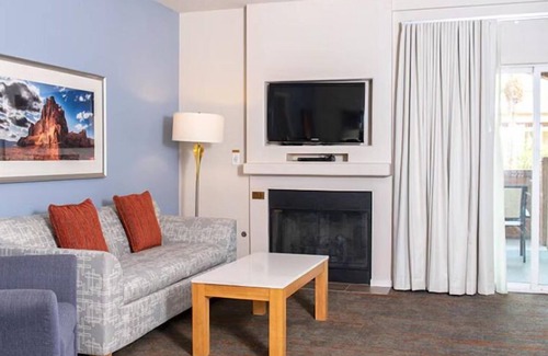 Mission Valley Resort | Charming 2-bedroom resort with AC, WiFi in fabulous San Diego