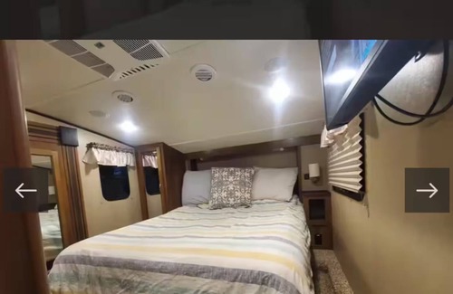 Waco House | Charming 2-bedroom RV with AC, WiFi in vibrant Waco, choose resort location