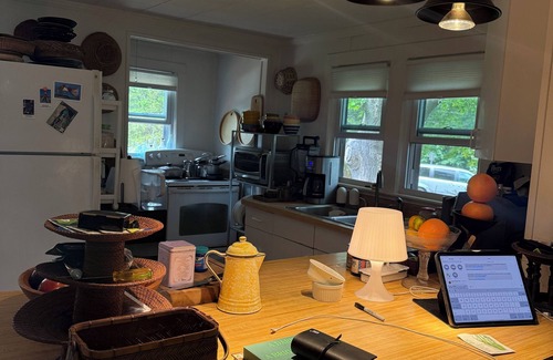 Hampton Bays Cottage | Charming 2-bedroom cottage with WiFi, AC in enjoyable Hampton BaysnWaterview