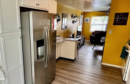 Ormond Beach House | Charming 2-bedroom house in welcoming Ormond Beach with wifi, AC, and more.