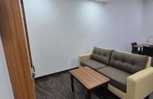 Dindigul Apartment | Charming 2-bedroom with AC, WiFi in delightful Dindigul/Mymoon service apartment