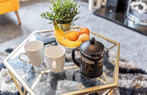 The Westside Apartment | Charming 2 Bedrooms Apartment in Birmingham
