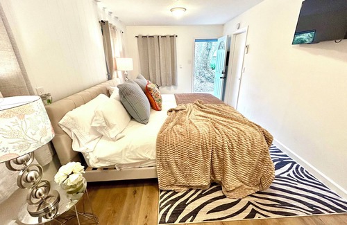 Willow Glen South - Lincoln Glen Cottage | Charming 2-bedrooms in the heart of Willow Glen San Jose