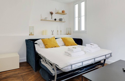 Quartier Saint-Ambroise Apartment | Charming 2 rooms high marsh - 2P - Mobility lease