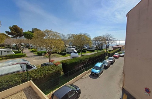 Balaruc-les-Bains Apartment | Charming 2-Star T2 w/Parking near Thermal Spa & Thau Lagoon