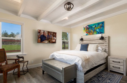 Solvang House | Charming 2bd 2br Cottage w/ Jacuzzi on Horse Ranch