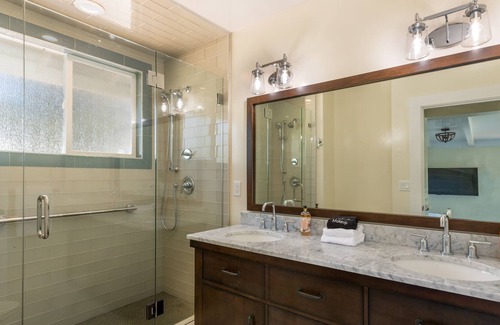 Solvang House | Charming 2bd 2br Cottage w/ Jacuzzi on Horse Ranch