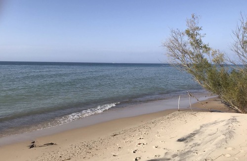 Lake Michigan Beach House | Charming 2BR (Sleeps 4) Coach House w/Lake Michigan Access