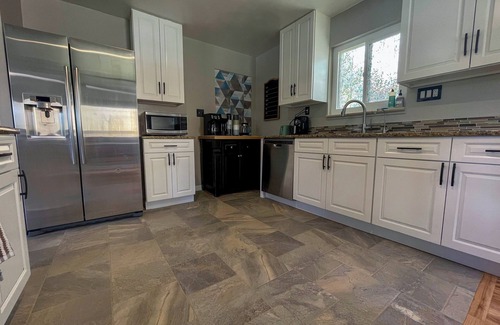 Colorado Springs Apartment | Charming 2BR Upstairs Duplex - Mountain Views - Pet-Friendly