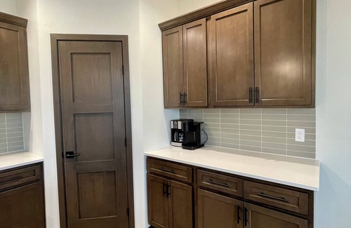 Brookings House | Charming 3-bed 2-bath with two stall garage