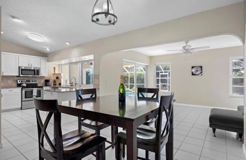 Port Saint Lucie House | Charming 3-bed house in Port St. Lucie with pool on the canal connected to ocean