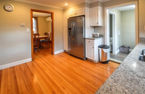Saugerties House | Charming 3 bedroom, 2 bathroom home in Saugerties recently renovated