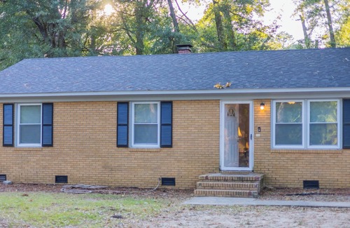 Florence House | Charming 3-bedroom house with AC, WiFi in lovely Florence