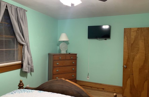 Onancock House | Charming 3-bedroom house with game room in Historic Onancock. Pet friendly