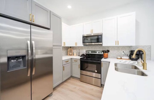 Brenham House | Charming 3-bedroom house in fabulous Brenham with WiFi, AC