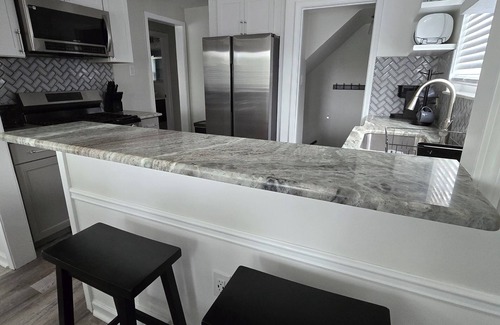 Dearborn Heights House | Charming 3-bedroom house in welcoming Detroit with AC, WiFi