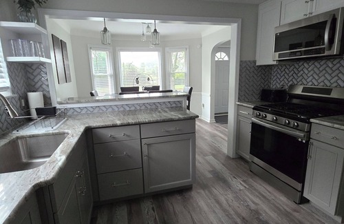 Dearborn Heights House | Charming 3-bedroom house in welcoming Detroit with AC, WiFi