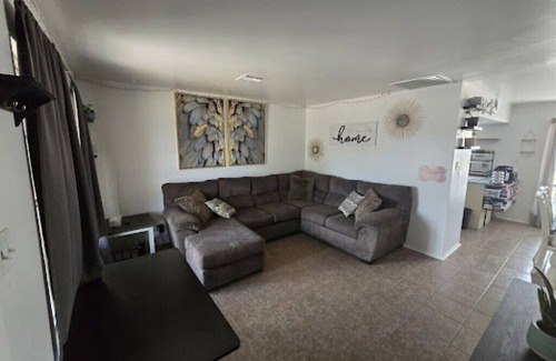 Northeast El Paso House | Charming 3-bedroom house with AC and WiFi in lovely El Paso