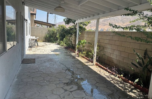 Southridge Village House | Charming 3-bedroom house in Fontana with AC