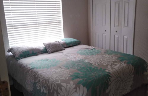 Sanford House | Charming 3-bedroom house in beautiful Sanford