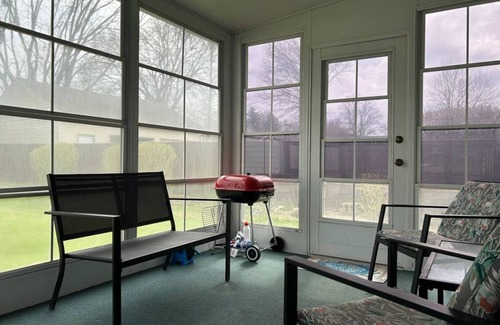 Canton House | Charming 3-bedroom house in delightful Canton with WiFi, AC