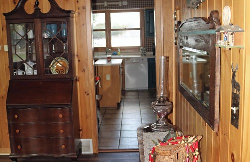 Siren House | Charming 3+ bedroom lake home on clean Dunham Lake, includes WiFi & laundry.