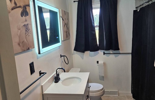 Westmoreland House | Charming 3-bedroom ranch house in enchanting Westmoreland .