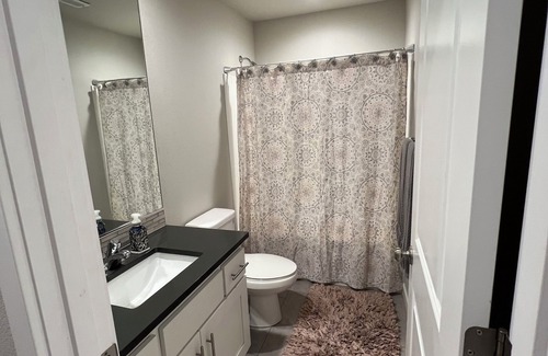 Rock Creek House | Charming 3-bedroom townhome with WiFi and AC in Happy Valley!