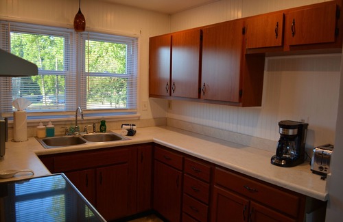 Pleasant Gap House | Charming 3-bedroom house close to Beaver Stadium, Penn State, State College