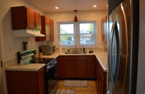 Pleasant Gap House | Charming 3-bedroom house close to Beaver Stadium, Penn State, State College