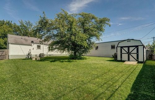 Springfield Cottage | Charming 3-bedroom cottage in Springfield with WiFi, AC