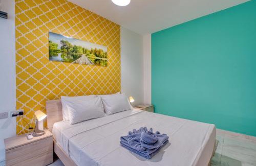 Msida Apartment | Charming 3 bedroom with jacuzzi and terrace near university MCAR1-2