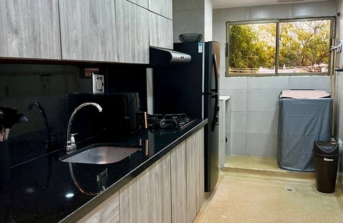 El Cabrero Apartment | Charming 3-bedroom apartment with AC, WiFi in vibrant Cartagena de Indias