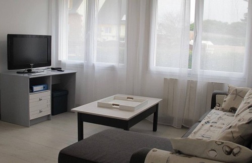 Trebeurden House | Charming 3-Star House in Trébeurden, 1km from Sea, Quiet Area, Large Garden