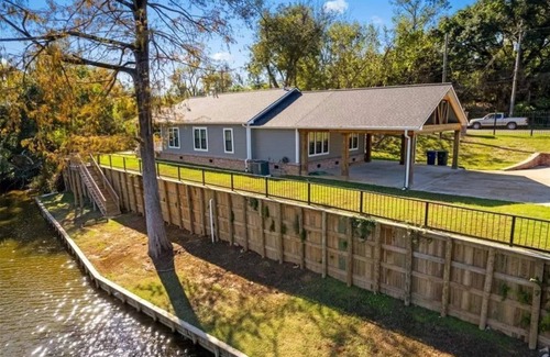 Natchitoches House | Charming 3BR Cane River Home in Natchitoches. Historic Charm and Modern Comfort!