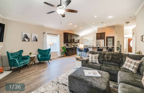 Saginaw House | Charming 3BR Home Near Ft. Worth & Stockyards w/King Bed, Covered Patio & Grill