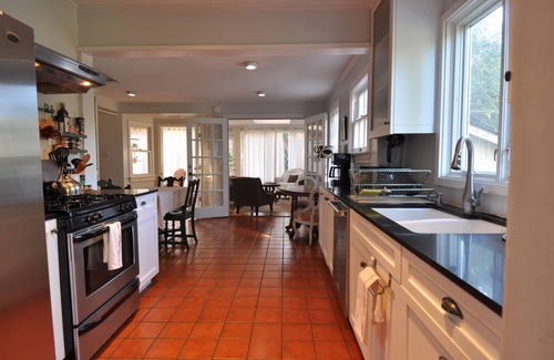 South River City House | Charming 4/2 Travis Heights Austin (~SoCo~) Monthly Long Term Furnished Rental