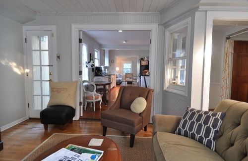 South River City House | Charming 4/2 Travis Heights Austin (~SoCo~) Monthly Long Term Furnished Rental