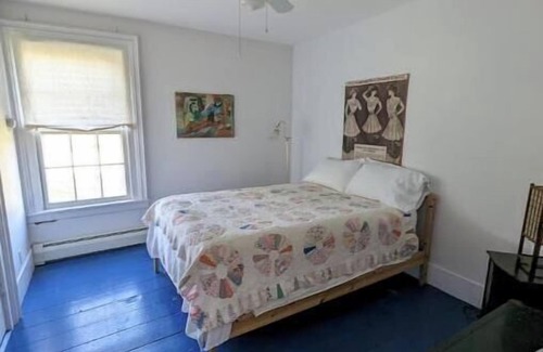 Willsboro Other | Charming 4-bedroom farmhouse in terrific Willsboro with WiFi