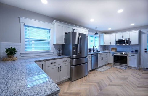 Conway House | Charming 4-bedroom home located in Historic District of Downtown of Conway, SC!