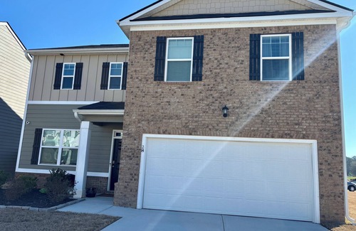Newnan House | Charming 4-bedroom house with WiFi, fully furnished near Piedmont Newnan