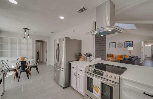 Plano House | Charming 5BD-3BA in the Heart of Plano -Sleeps 10