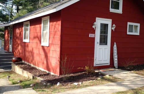Pine River House | Charming and Affordable Lake House on Outstanding Long Lake
