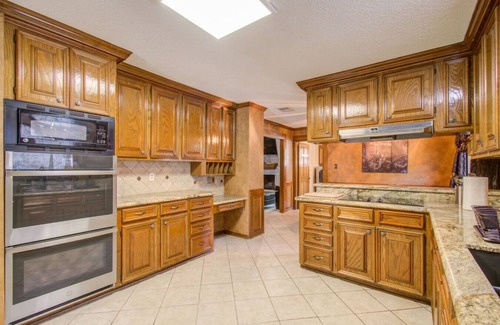 Klein House | Charming and Delightful 4 BR W/A Pool